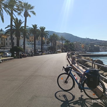 IN BICI PER L'ITALIA GENOVA